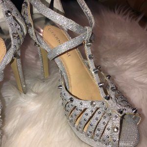 Silver Studded sparkly platform strappy heels 7M